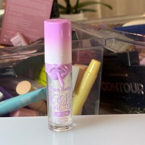 Lip Oil